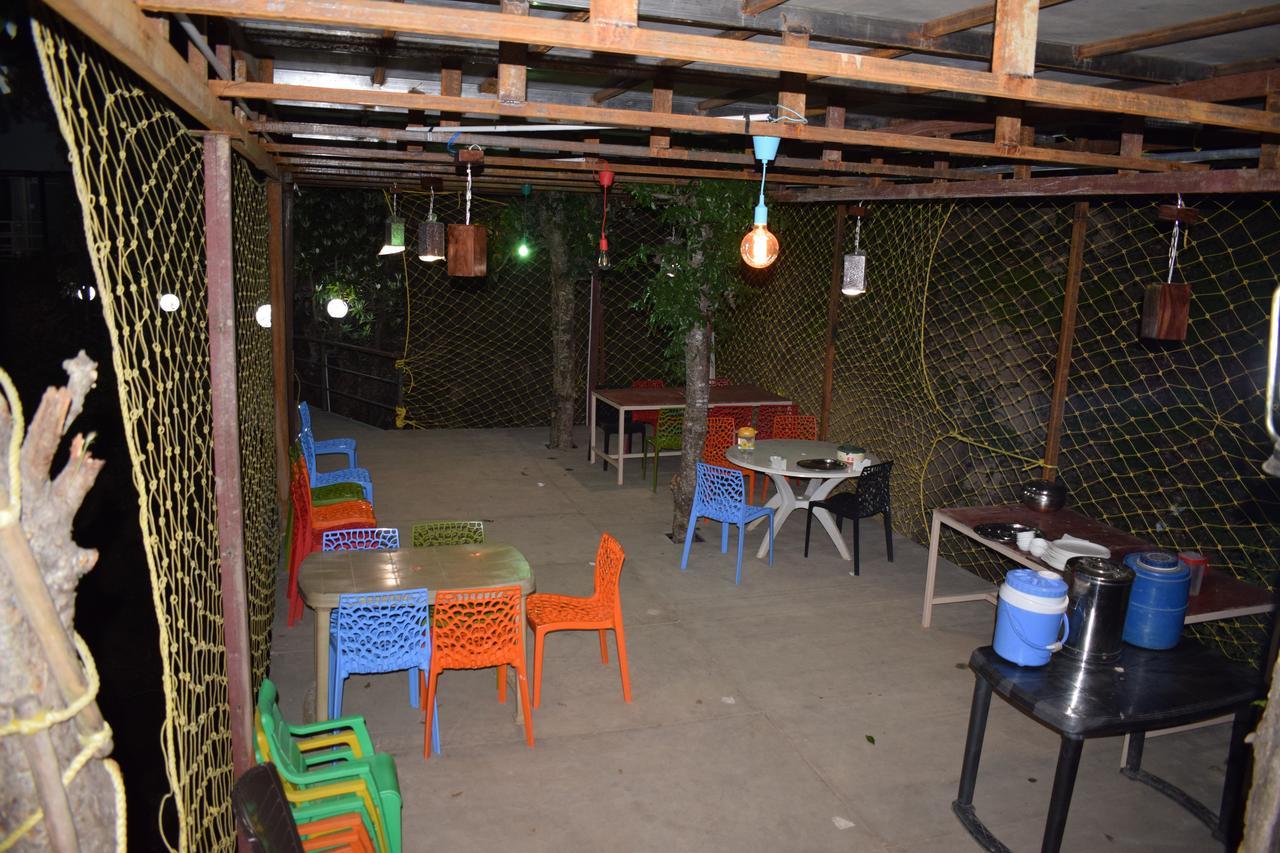 Ghughuti Resort 穆索里 外观 照片
