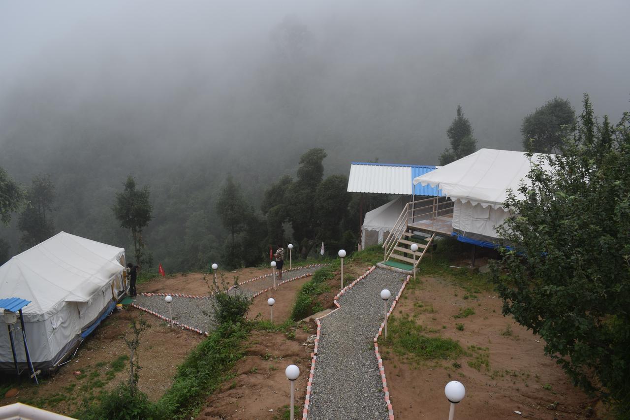 Ghughuti Resort 穆索里 外观 照片